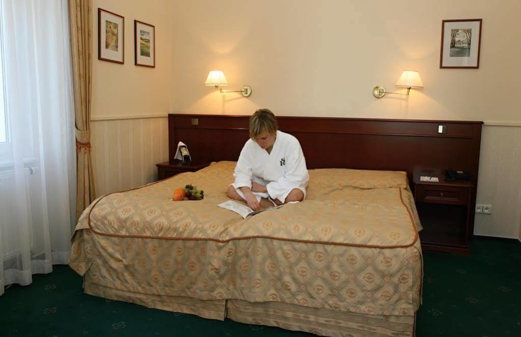Orea Spa Hotel San Remo มาเรียอานซเกลาซนี ภายนอก รูปภาพ